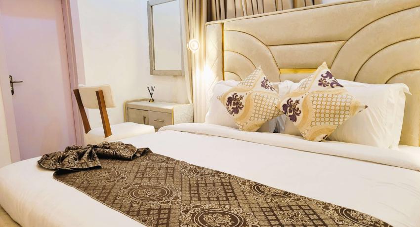 One Bedroom Apartment