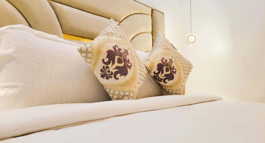 One Bedroom Apartment