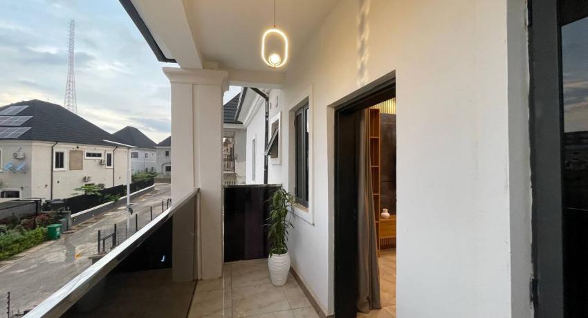 Executive Business Suite with Balcony