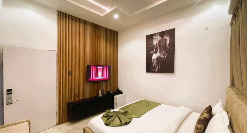Standard Suite