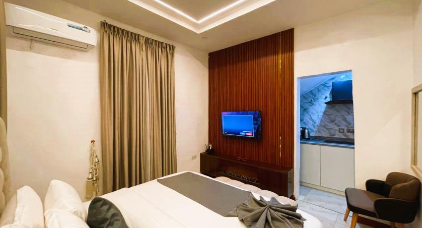 Premium Suite